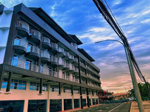 Wing Tat Grand Hotel - Housity