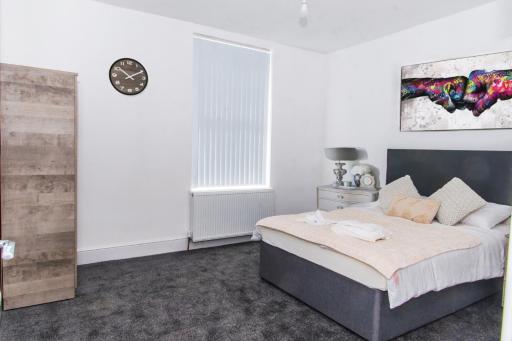 Luxurious Cosy 4-bed in the heart of Birmingham - Housity