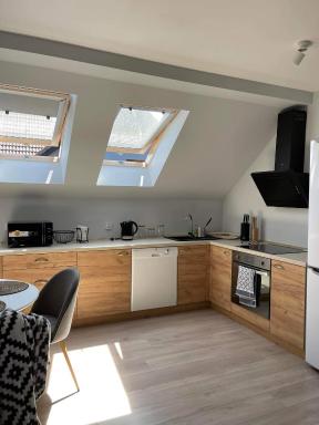 Noclegi SKOK na Energylandię Zator Przeciszów - Housity