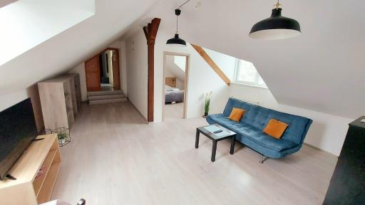 Apartmán pre 5 osôb, 2 spálne, Banská Bystrica Podlavice 24h self checkin - Housity