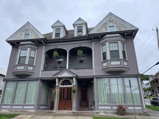 Redefined Alchemy - The Studio - Housity