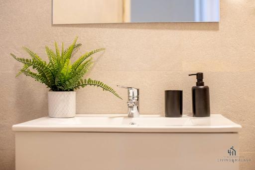 Living4Malaga Stylish Monroy - Housity
