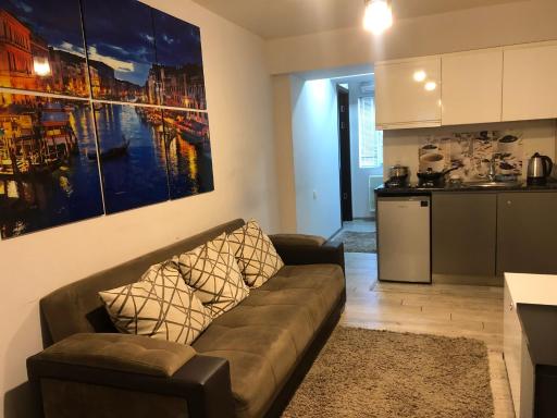 shartava #1 - Housity