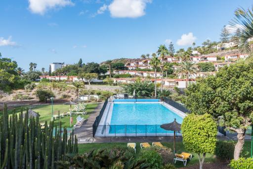 Home2Book Stunning Apartment Rocas Rojas - Housity