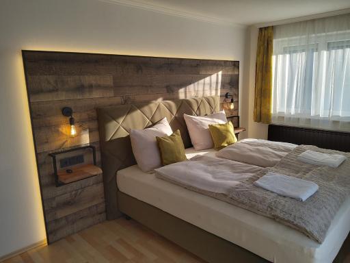 Ferienwohnungen Kienesberger - Housity