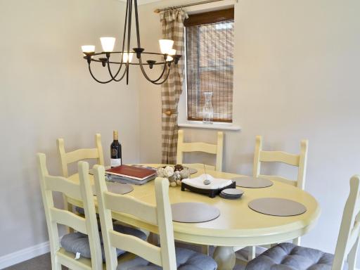 Baytree House - Housity