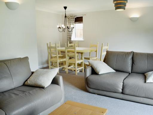 Baytree House - Housity