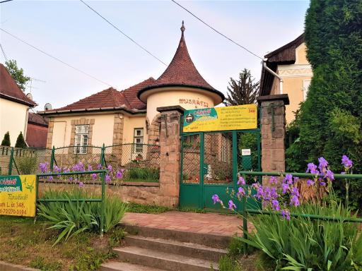 Muskátli Üdülőház - Housity