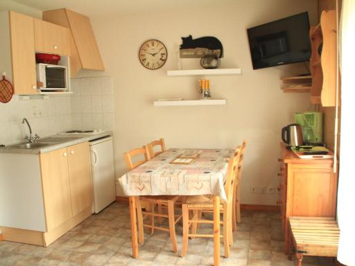 Studio Châtel, 1 pièce, 4 personnes - FR-1-200-137 - Housity