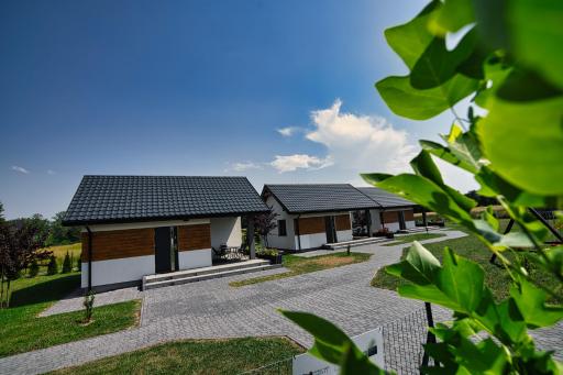 Apartamenty i Domki u Basi - Hizvo