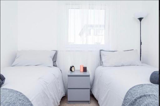 Bayview Apartments - Housity