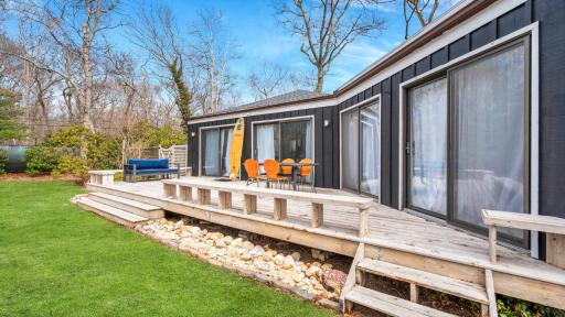 East Hampton Springs Haven - Housity