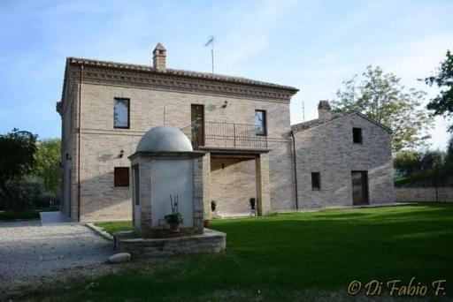 L' Antico Pozzo Country House - Housity
