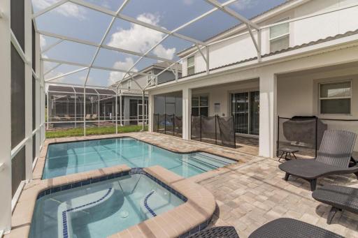 Holiday Retreat - Housity
