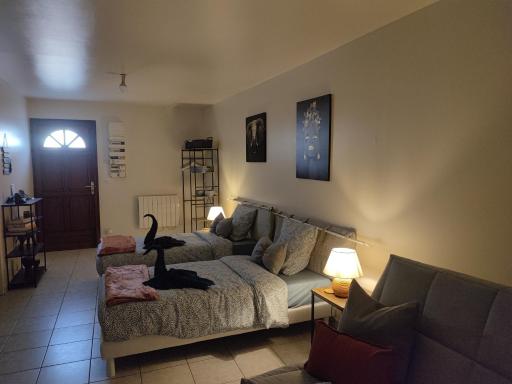 Au pied du Château - Housity