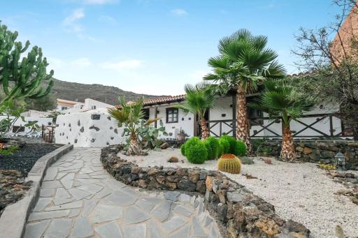 Casa Olympia with Garden near Masca & Los Gigantes - Housity