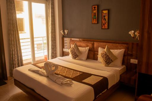 Posh Residency Artemis Hospital Road Gurgaon - Hizvo