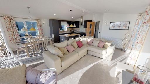 Beech 27 Hot Tub - Housity
