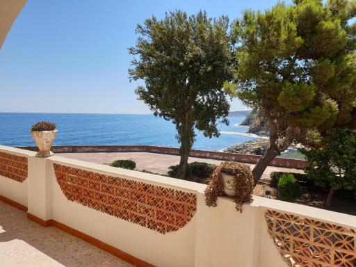 Rising Sun Bay - Housity