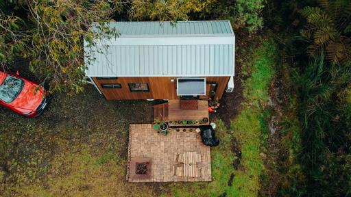 Tiny Retreat - Soulitude - Housity