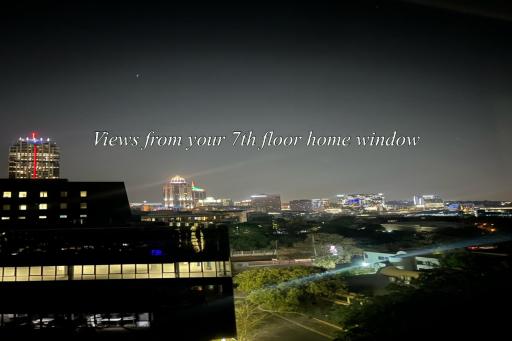 Sandton Skye Executive Suite - With inverter - Housity