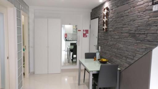 Zimbra Blue Apartment - Housity