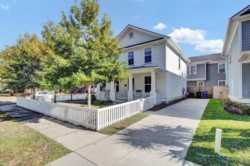 The Darby House - Housity