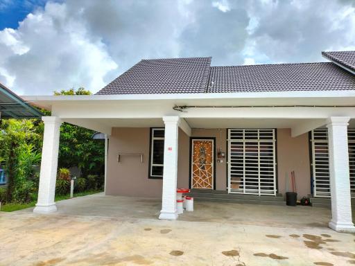 Wipah Guest House in Kampung Lundang, Kota Bharu - Housity