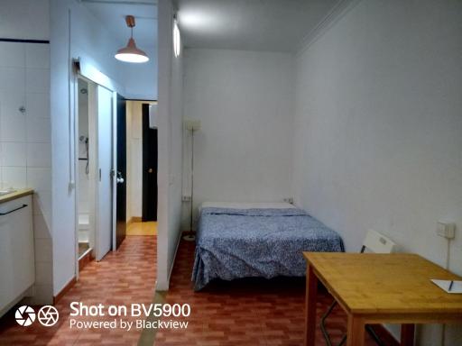 026M Margarit House - Housity