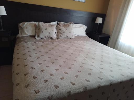 ALBERTI APARTAMENTS - Housity