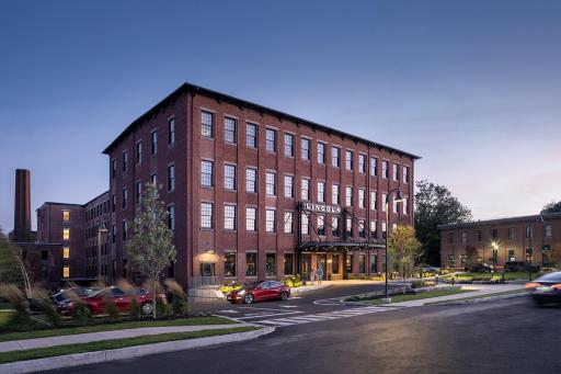 The Lincoln Hotel - Housity