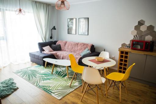 YamaLux Apartments - HappyApartment - close to IuliusMall - Housity
