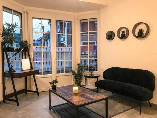 The Golden Bridge - Appartement Confort - Centre-Ville - Housity