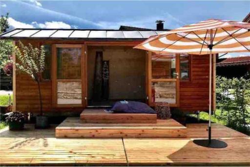 Tiny House mit Pool im Château-Park - Housity