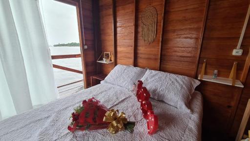 Casa Flutuante - Experiência única - Housity