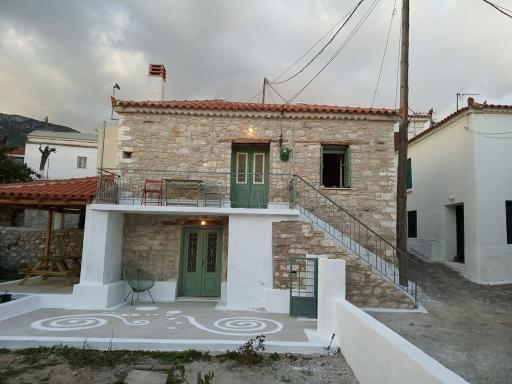 a trip to the past and the beauty - Housity