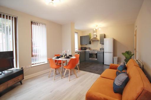 Anjore House - Lovely 2 BR Apartment in Belfast City - Hizvo