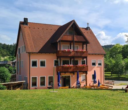 Gasthaus Zum Schneider - Housity