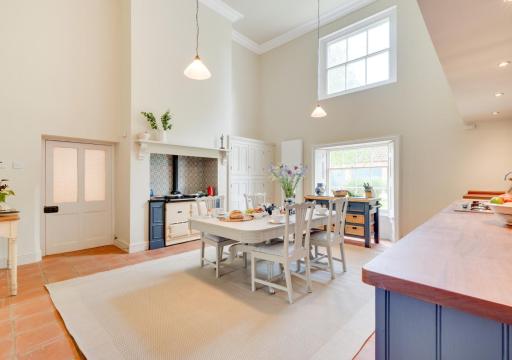 Dilham House - Housity