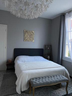 Home in Oiry - Housity