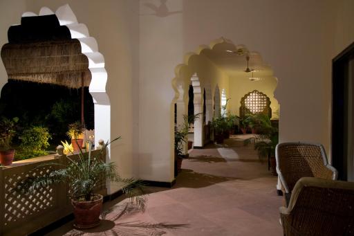 5 Bedroom Private Pool Villa with Lawn-Taroh Ranthambore - Housity