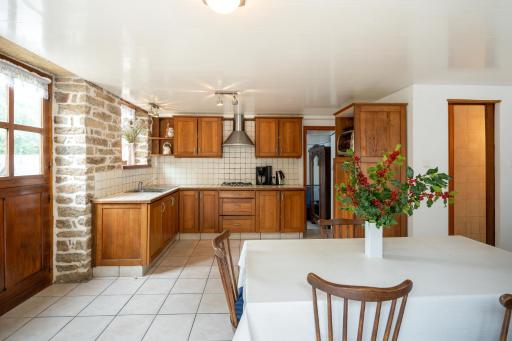 Maison charmante a Beuzec Cap Sizun avec jardin - Housity