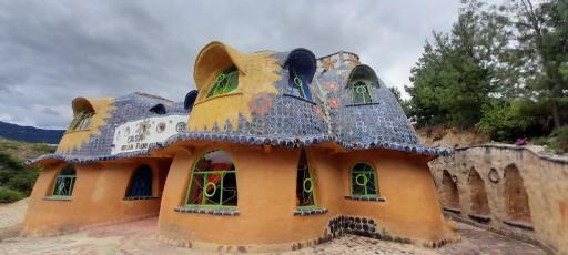 CASA CERAMICA BELLA FLOR - Housity