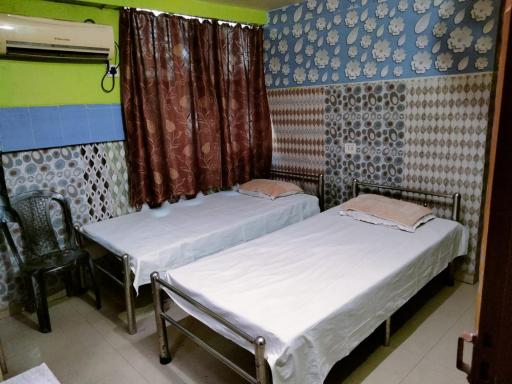 Aparna guest house - Housity
