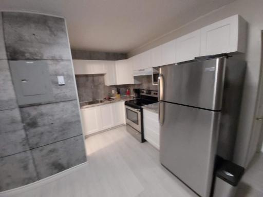 Le Cardinal - Housity