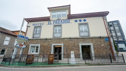 Hotel El Parador - Housity