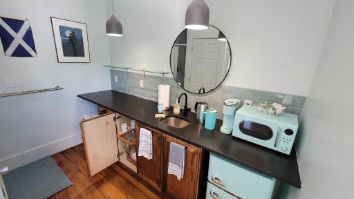 Newly Restored Apartment in North Salem - Housity