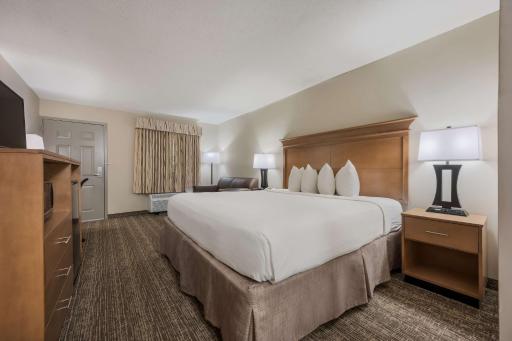 Best Western University Inn - Housity