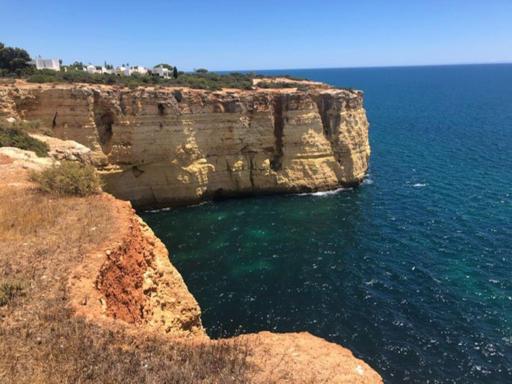 CASA UNIÃO Carvoeiro - Charming beachhouse at the sea of Vale Centianes - Housity