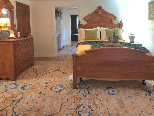 victorian Apt at sanctuaryoftheswanextended farm stay - Housity